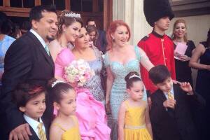 Alicia Villarreal cumplió 46 años de edad y luce feliz y radiante por todo lo que la vida le ha dado.