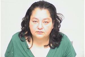 
Tráfico humano de mexicanos cerca de Chicago:  Gladys Ibáñez Olea, latina enfrenta 15 cargos
