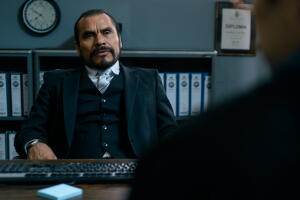 Noé Hernández es Pedro en 'La Hermandad'.