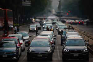 Mexico City Faces High Levels Of Air Pollution