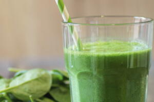 seu-suco-verde-esta-te-engordando-1.jpg