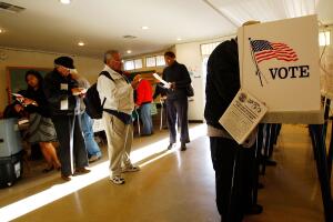 Votantes latinos en Los Angeles, California.
