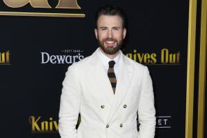 chris-evans-traje-blanco.jpg