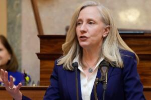 AP26050684828530 (1).jpg