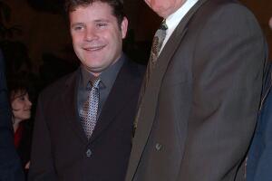 Sean Astin y John Astin GG.jpg
