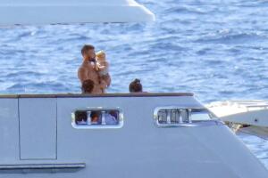 EXC Ricky Martin, Jwan Yosef