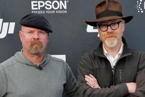 mythbusters-cazadores-mitos-presentadores-fotos.jpg