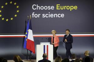 Recruiting American Scientists