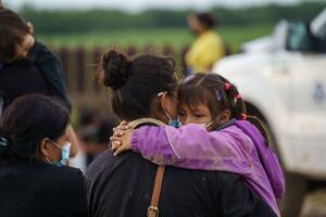 US-MEXICO-BORDER-IMMIGRATION-MIGRANTS