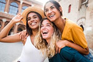 Tu casa, es su casa y al revés