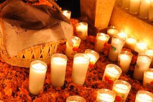 Día de Muertos, México, ofrenda