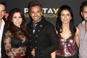 De Viaje con los Derbez: Este sábado llegan las aventuras de esta divertida familia a Univision