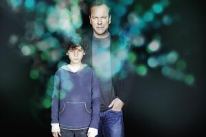 Touch-1x01-01.jpg