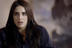 Rosario tijeras serie latina 2.jpg