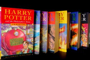 Los siete libros de 'Harry Potter'. Grosby.jpg