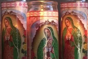 guadalupevirgenvelas.jpg