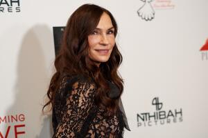 Famke Janssen 2022 Grosby.jpg