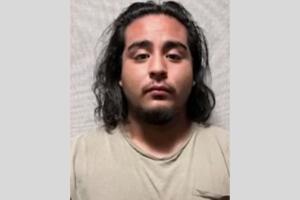 Brett Reagan Poiski arrestado menor abuso snapchat San Antonio Texas