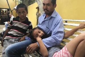 13,000 esperan asilo