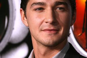 Shia LaBeouf sin barba