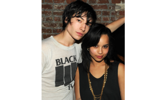 zoe-kravitz-ezra-miller.png