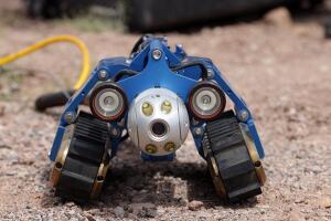 Este es uno de los robots que usa la Patrulla Fronteriza para buscar droga dentro de los túneles. 