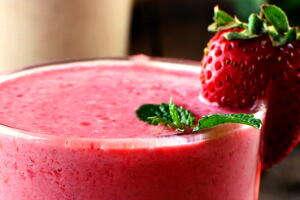 vitamina-de-morango-1.jpg