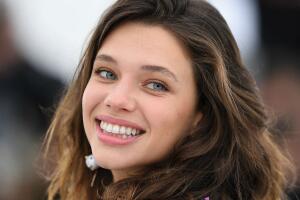 bruna-linzmeyer-sorrindo_0518_1400x800.jpg