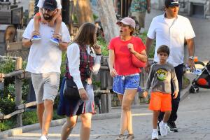 Shakira, Piqué, Sasha, MIlan, Disney 2018