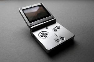 game_boy_advance_sp.jpg