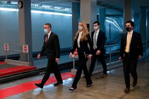 Senadora republicana Kelly Loeffler