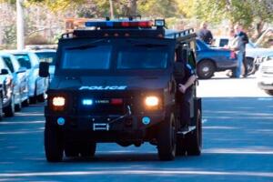 Bebé de seis meses recibe múltiples disparos de su padre en Surprise