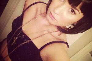 Demi Lovato corte cabello.jpg