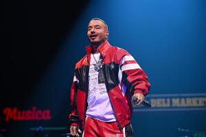J Balvin estará en el Super Bowl 2026, ¿como capitán en partido de flag football?