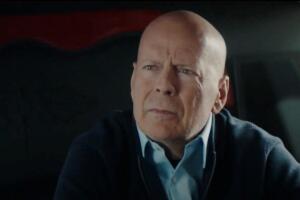 Hard Kill bruce willis 2.jpg