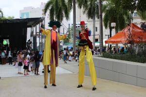 Concurrida la Feria Internacional del Libro en Miami