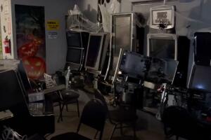 casino clandestino cateo decomiso cuatro arrestados San Antonio Texas