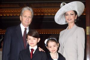 catherine-zeta-jones-familia.jpg