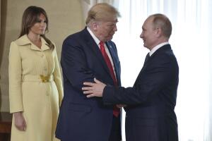 MELANIA TRUMP-PUTIN-CARTA