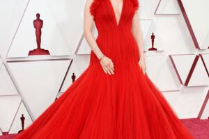 Amanda Seyfried en los Premios Oscar 2021