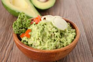 como-hacer-guacamole 2.jpg