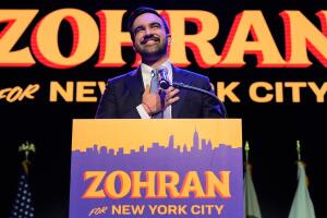 Zohran Mamdani promete “una Nueva York para todos” en su discurso de victoria.
