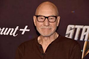 Patrick Stewart Grosby 2022.jpg