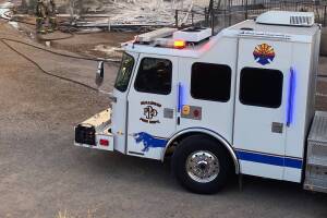 Padre compraba regalos de Navidad cuando fuego mató a los cinco niños en Bullhead City