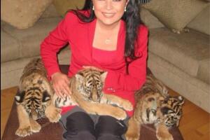 Victoria Ruffo intrépida