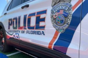 La creciente colaboración entre universidades y ICE genera preocupación por las deportaciones de estudiantes internacionales por delitos menores.