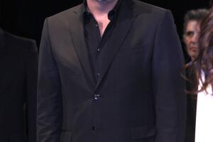 ARATH DE LA TORRE 8.jpg