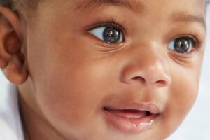 bebe-rosto-olhos-0920-1400x800-dois.jpg