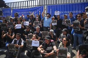 #No Nos Callarán" dicen periodistas guatemaltecos
