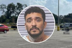 La policía halló evidencia en el hogar de la pareja, como un baño ensangrentado, un cuchillo y notas que sugerían intenciones suicidas.